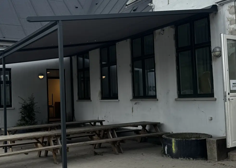 Markise monteret af Stenbæk Montage